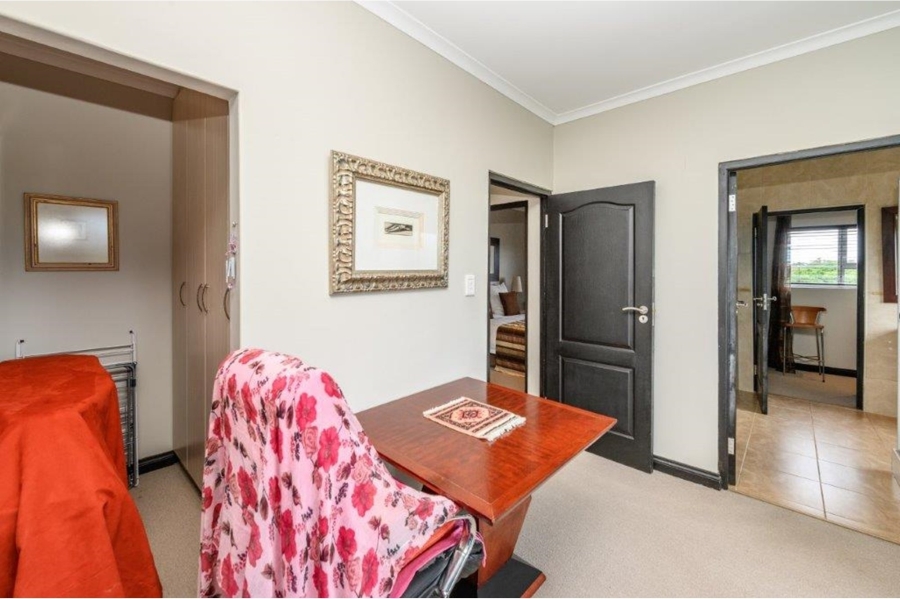 4 Bedroom Property for Sale in Lovemore Park Eastern Cape